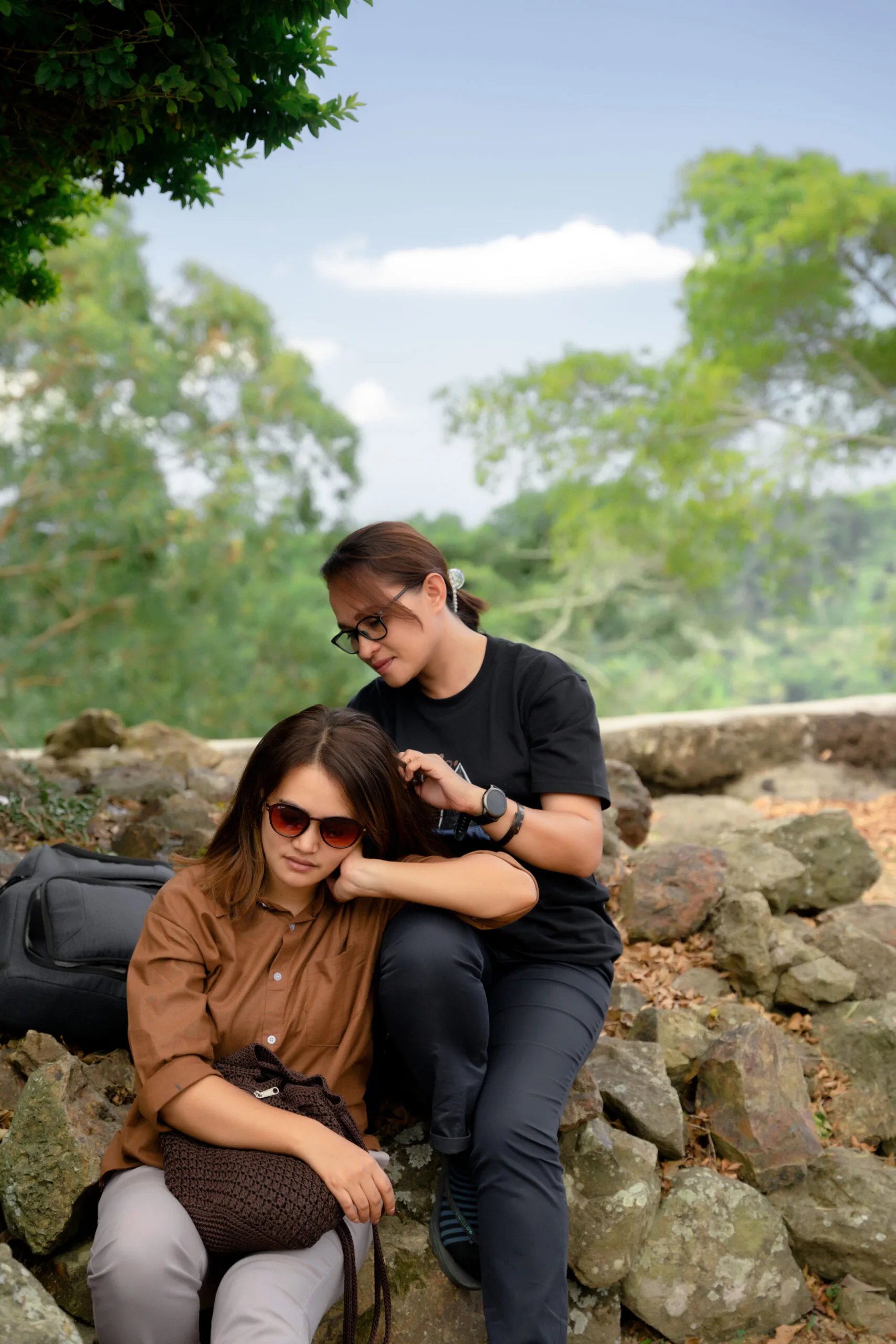 Ceak Hutu vs Ponsel Pintar