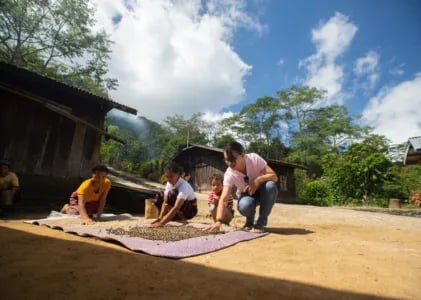 Perempuan Usia 40-an; Antara Skin Care dan Fresh Care