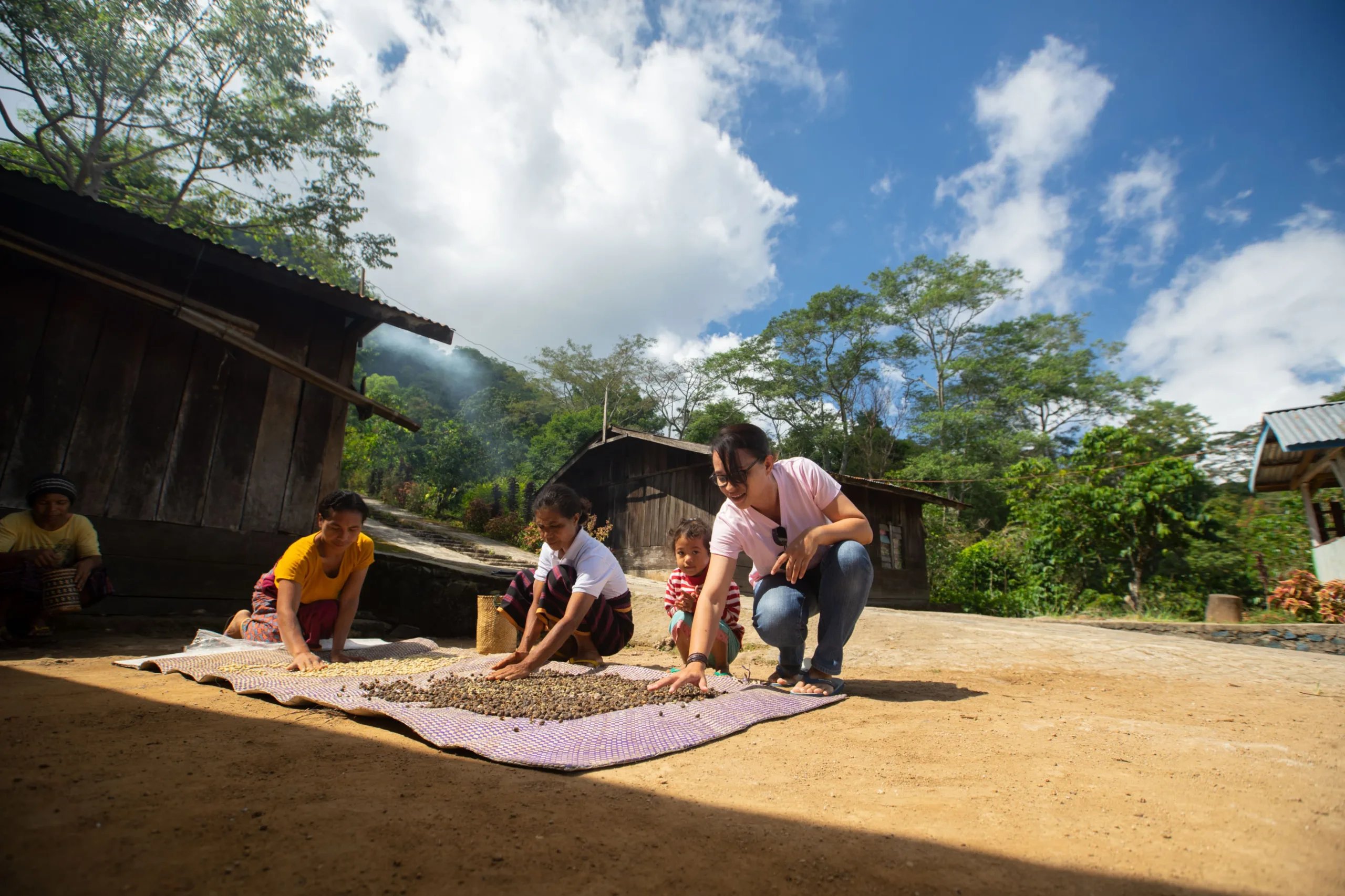 Perempuan Usia 40-an; Antara Skin Care dan Fresh Care