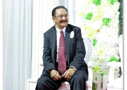 Opa Nanu; Emad Jeany