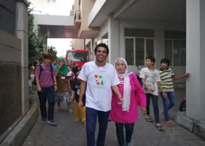 15. Nekrofilia Terselubung: Ketertarikan pada Yang Mati, Mekanis, dan Hampa dalam Budaya Populer.