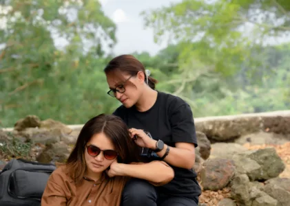 Ceak Hutu vs Ponsel Pintar